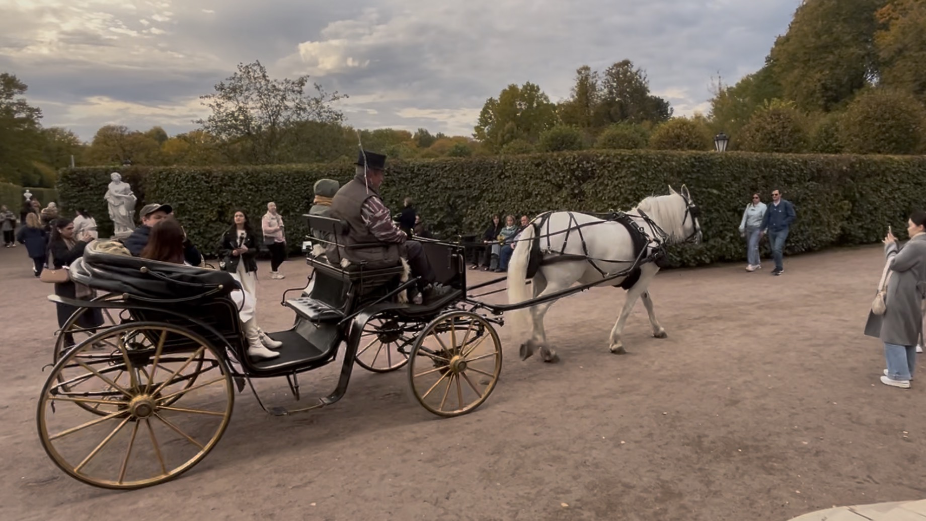Кусково_Карета_04-10-2025 смотреть онлайн