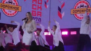 Концерт "Дорожного радио" - "С днём рождения, Москва". Юлия Михальчик - Девушка простая (13.09.25)