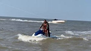 Сколько стоит покататься на водном мотоцикле в Голубицкой