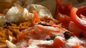 Капуста, маринованная с перцем и куркумой