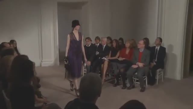Показ женской коллекции Alberta Ferretti pre-осень 2012