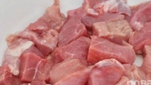 Мясо с грибами под соусом