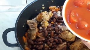 Касулле (мясо с фасолью и овощами)