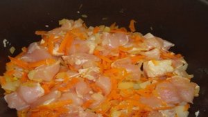 Курица с рисом в мультиварке