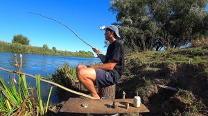 РЫБАЛКА НА ГВОЗДИ С ГОВНОМ. ЭТО РЕАЛЬНО. Рыбалка на поплавок в диких условиях. Поплавочная снасть.