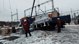 Демонтаж и погрузка силового трансформатора в пгт.Мирный