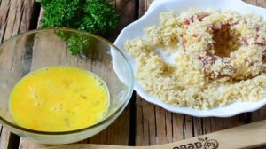 Луковые кольца в беконе и панировке