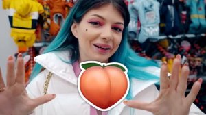 ПОСТРИГЛИ и ПОКРАСИЛИ СОБАКУ | В КАКОЙ ЦВЕТ ? Груминг Шпица и Стрижка под мишку Бу ?