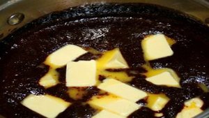 Колбаска из печенья с какао