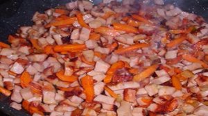 Колбасный суп