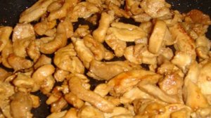 Курица с овощами по-японски