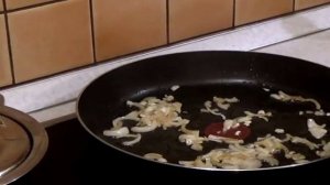 Мясо в сливочно-грибном соусе