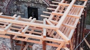 Продолжаются работы по восстановлению храма Архангела Михаила