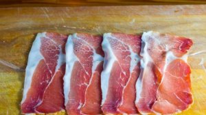 Мясо Веллингтон