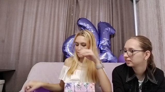 Распаковка подарков на др!