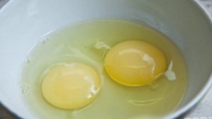 Мясо в омлете