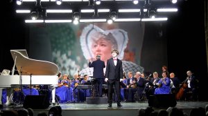 Туркин Григорий -Песенка солдата (А.Петров, -А.Галич)