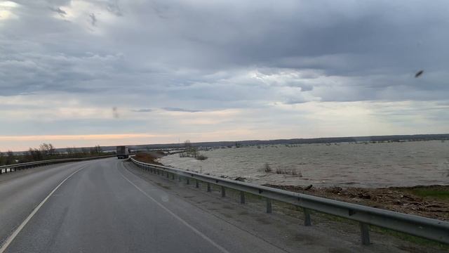 Разлив реки Ишим 9 мая 2024 смотреть онлайн