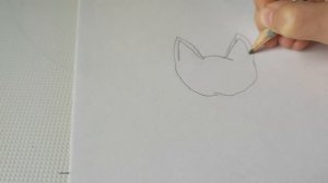 Тамара учит рисовать котика.