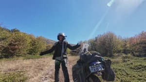 Дикий Крым. Одиночное МОТО путешествие. Бездорожье на гору Чатыр-Даг. Мраморная пещера. Гурзуф.