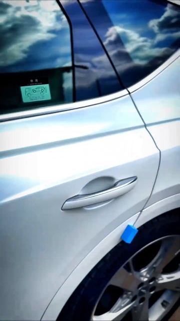 Genesis GV80 привезли на эвакуаторе смотреть онлайн