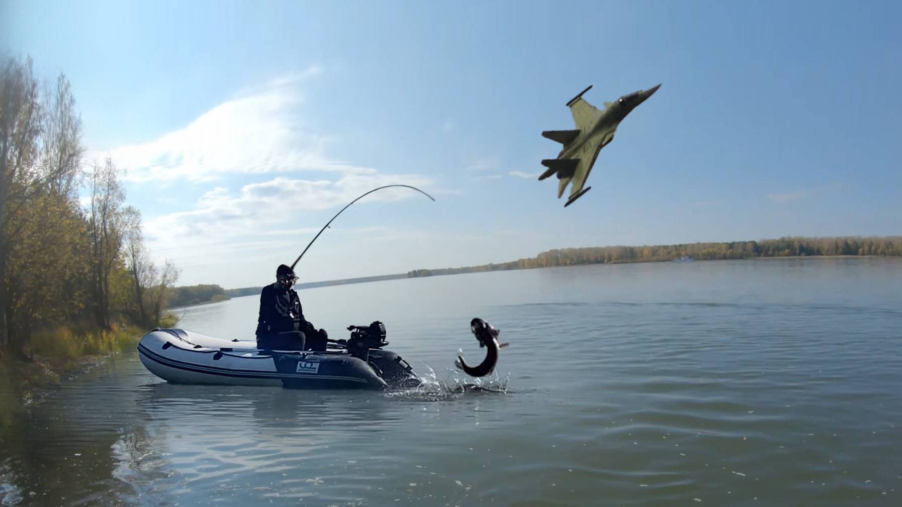 Рыбалка на спиннинг на Оби.  Невероятные маневры Су-34 над головой. Ловля ЩУКИ.  Сентябрь 2025.