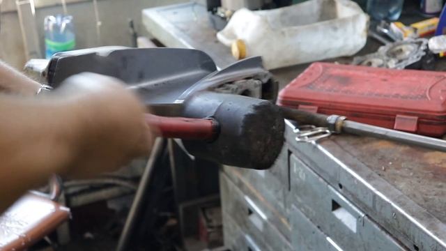 Скрещиваем две ямахи. Капитальный ремонт двигателя и сборка конструктора смотреть онлайн