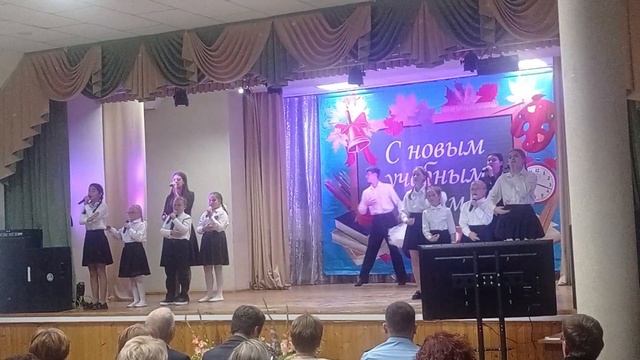 🍁Учительский вальс🍁С праздником, дорогие педагоги! 🍁 смотреть онлайн