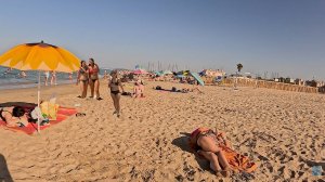 3D waterslides - Beach Walk | 4K Tour