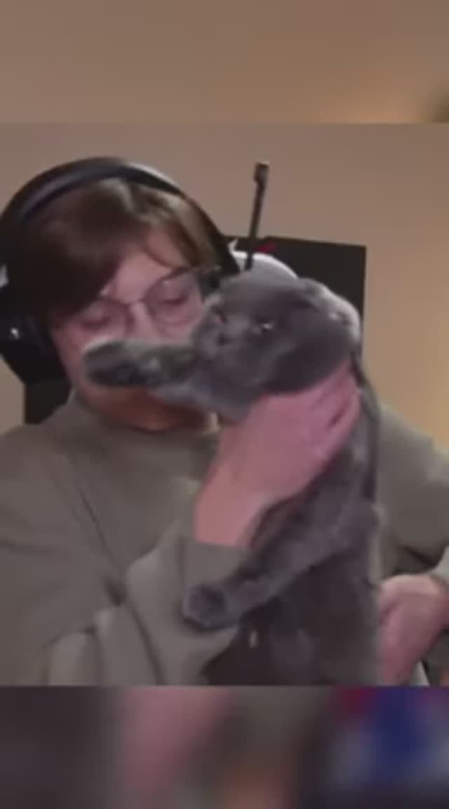 Всё Что Мой Друг Делает В Майнкрафте Происходит В Реальной Жизни смотреть онлайн