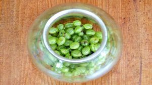 Компот из крыжовника с мятой