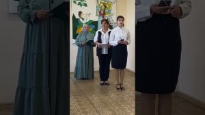 Ләшәү-Тамакта укытучыларны бәйрәм белән котладылар