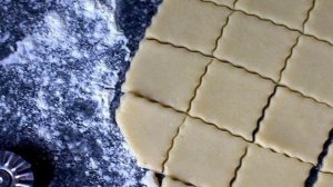 Крекеры с сыром Пармезан