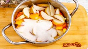 Компот из персиков и яблок на зиму