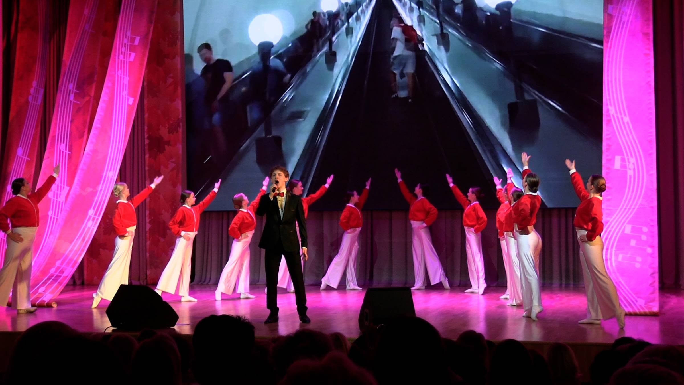 Туркин Григорий - Начало сл. Р.Рождественский муз. И.Заливалов