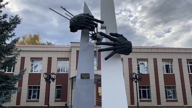 Памятник ликвидаторам Чернобыльской аварии в Электростали.