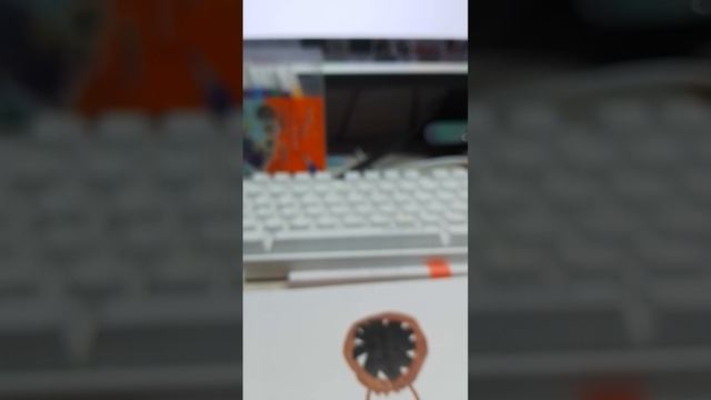 РИСУЮ ФИГУРУ ИЗ ДОРСА!сорри кому не понравился мой рисунок то тогда не смотрите. Я вам не художник