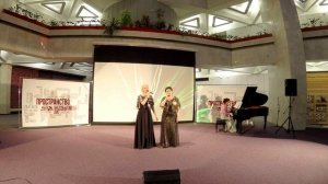 Осенняя песня. Феликс Мендельсон. Поют Нелли Семенкина, Людмила Горнаева, за роялем Татьяна Уваркова