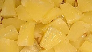 Капуста с ананасом