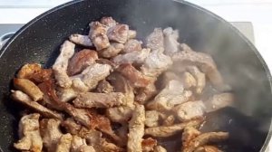 Мясо в вишневом соусе