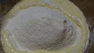 Кефирный пирог за 5 минут