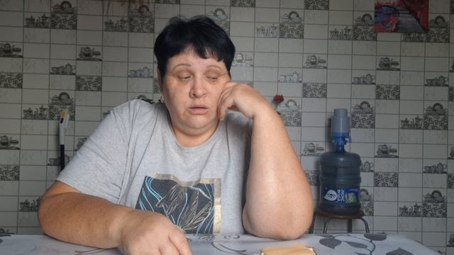готовлю завтрак себе.