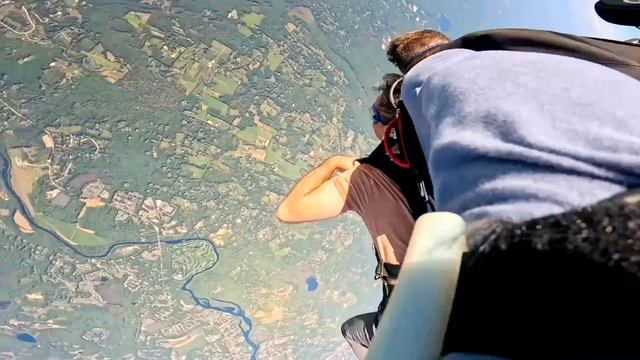 Skydiving, в Pepperell, Массачусетс, США
