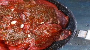 Мясо в соусе