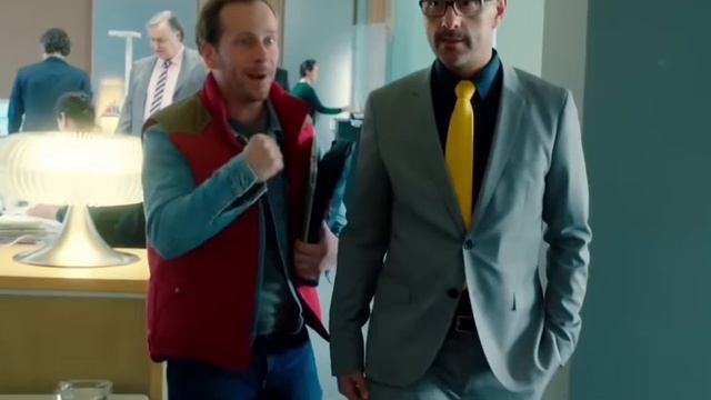 Пересказ фильма Посмотри кто вернулся 2015 Look whos back 2015