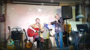 Лети 
Анна Рассказова автор текста и музыки
Роман Забелин  виолончель