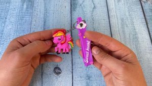 Пони - резиновый брелок