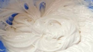 Крем из взбитых сливок