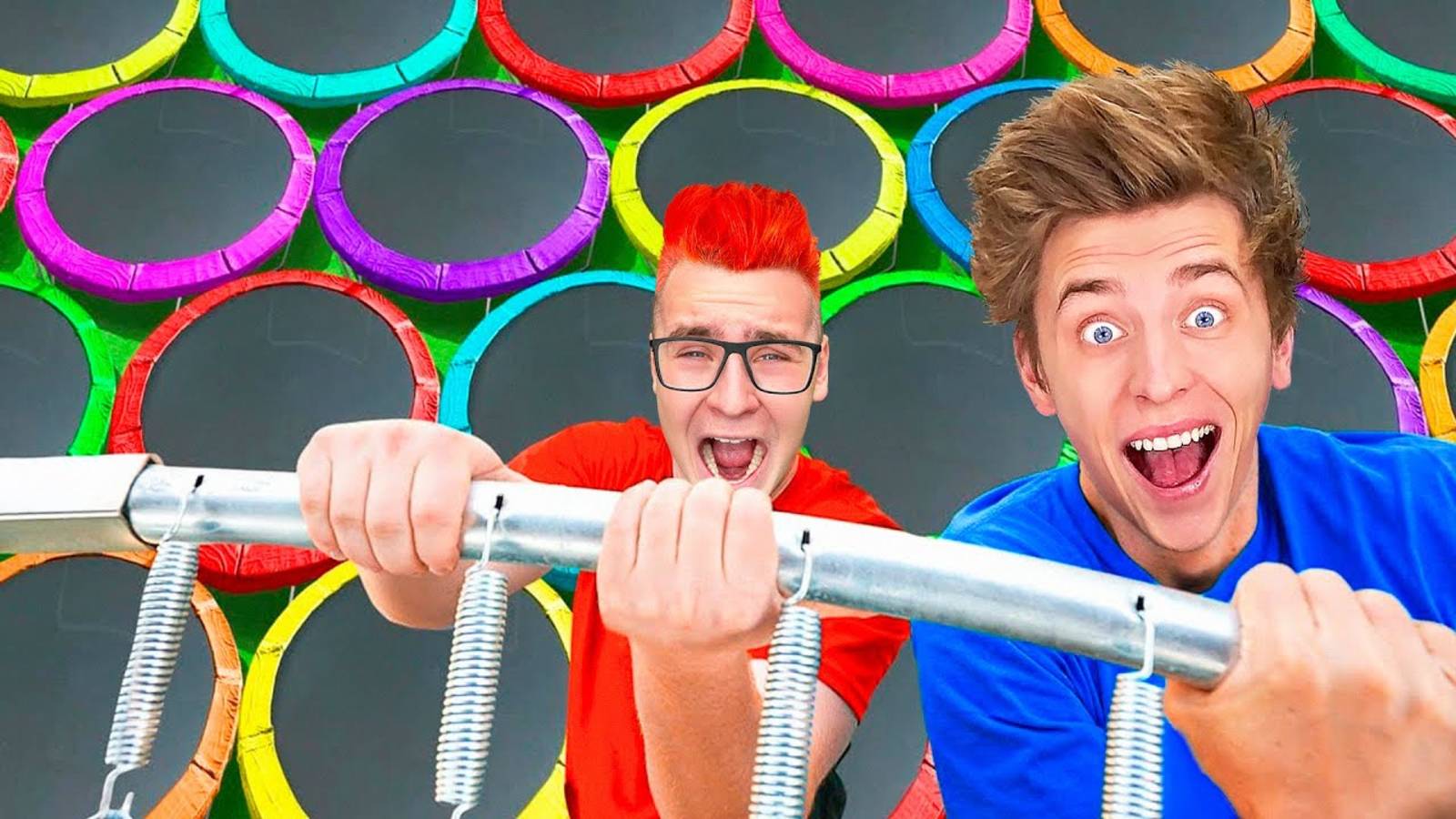 Кто Последний Перестанет ПРЫГАТЬ на БАТУТЕ Челлендж ! А4