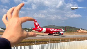 Кафе с самолётами на острове Пхукет